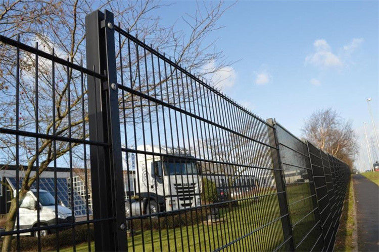 Garden Use Double Wire Mesh Fence , High Strength Steel Mesh Fence Durable